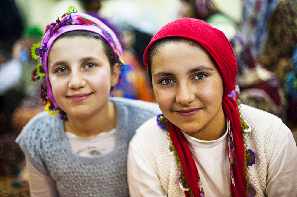 2012-01-14-SK_Alevi_Girls_Cem_2590